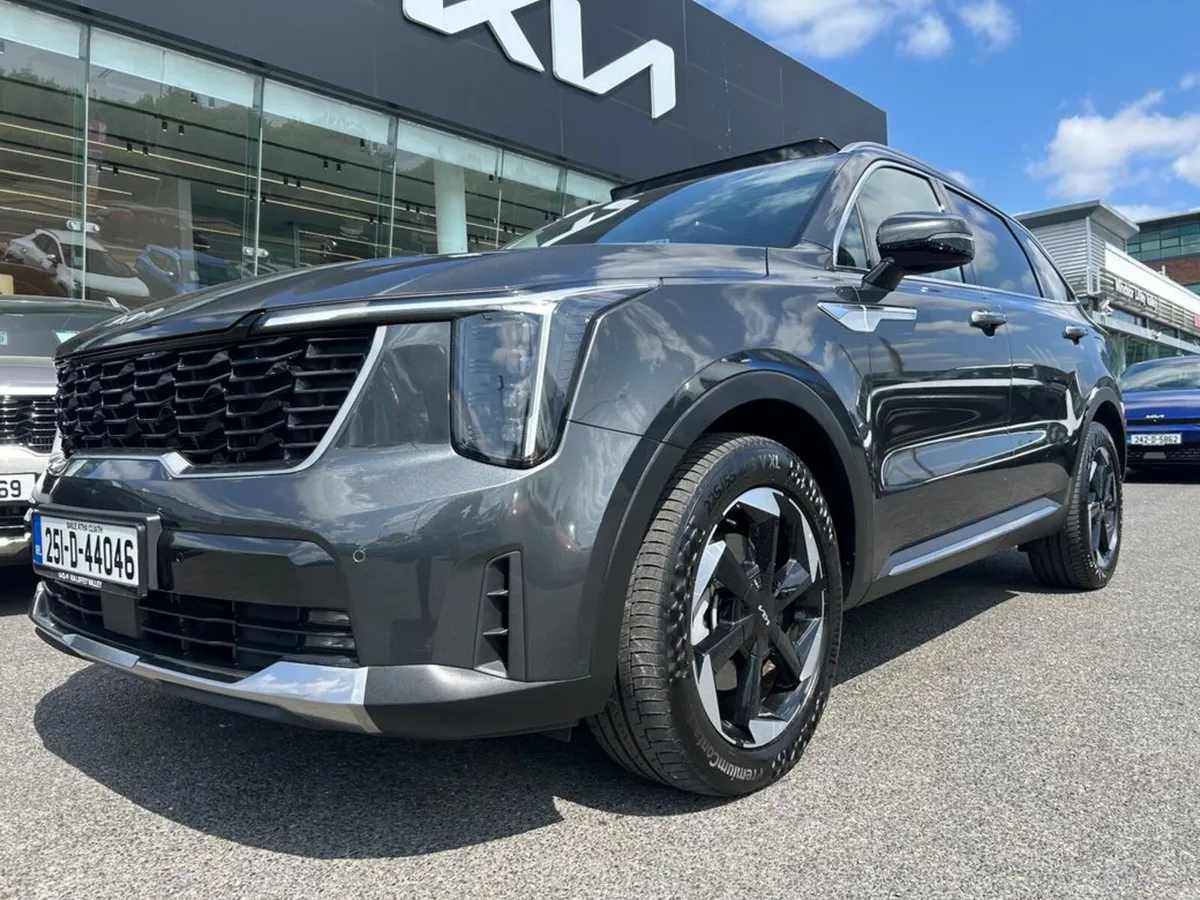 Kia Sorento 1.6 Plug In Hybrid 7 Seater - Image 5