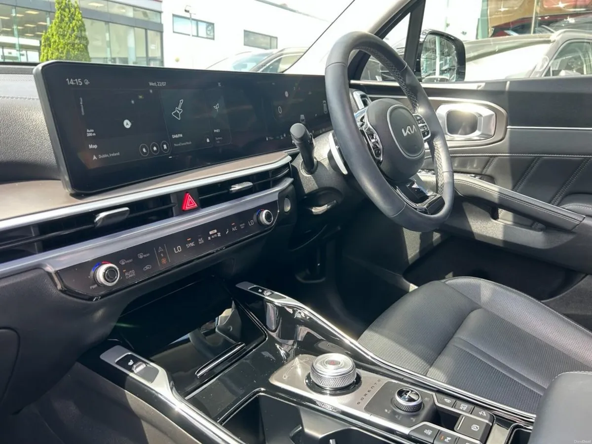 Kia Sorento 1.6 Plug In Hybrid 7 Seater - Image 6