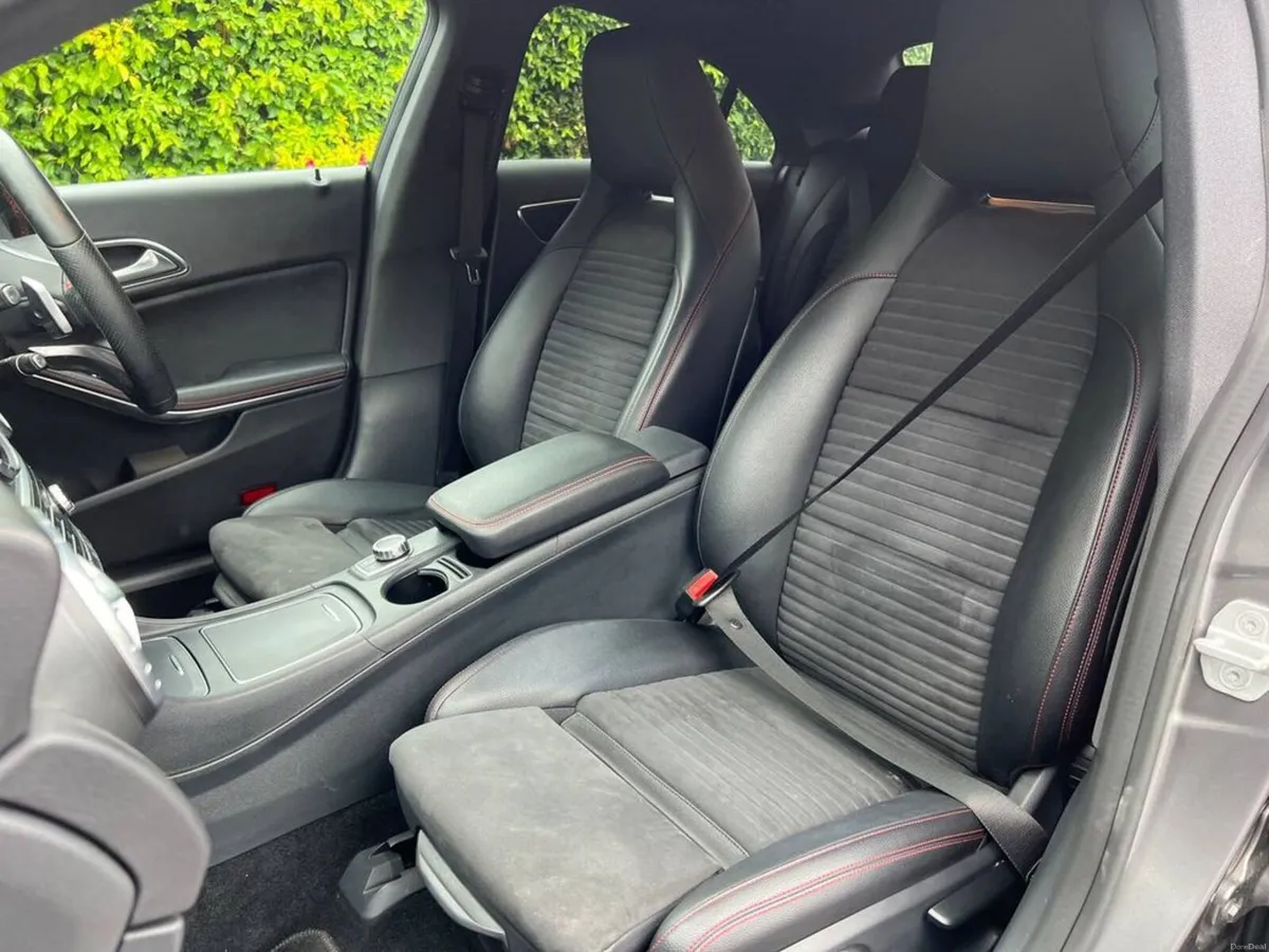 Mercedes-Benz CLA CLA180 AMG-LINE 1.6 AUTO // FULL - Image 6