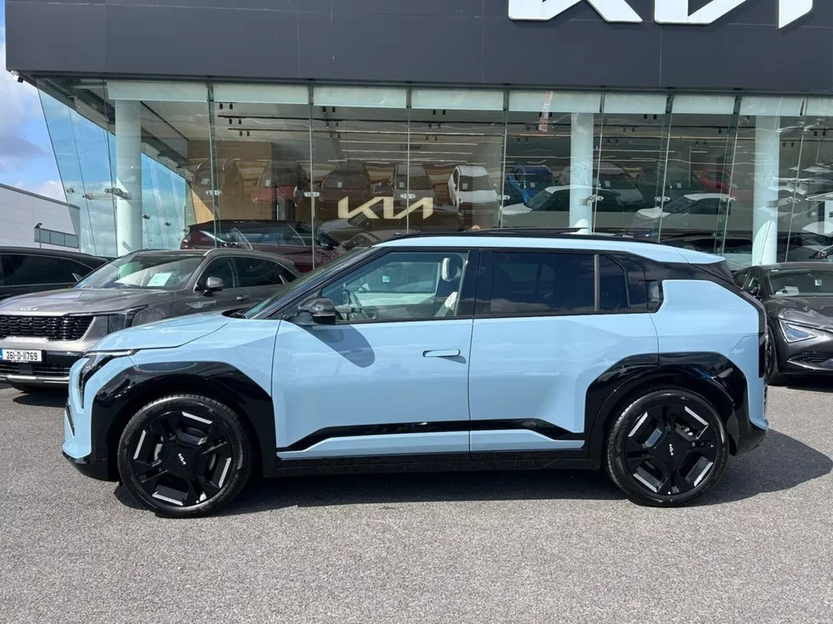 Kia EV3 GT Line Long Range (3.9% APR Finance avail - Image 3