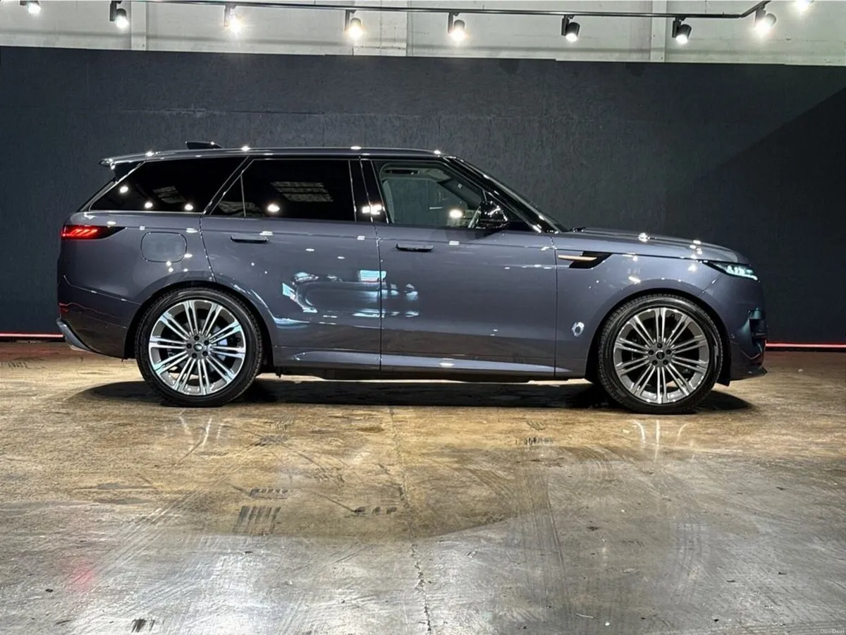 Land Rover Range Rover Sport SPORT DYNAMIC SE PHEV - Image 3