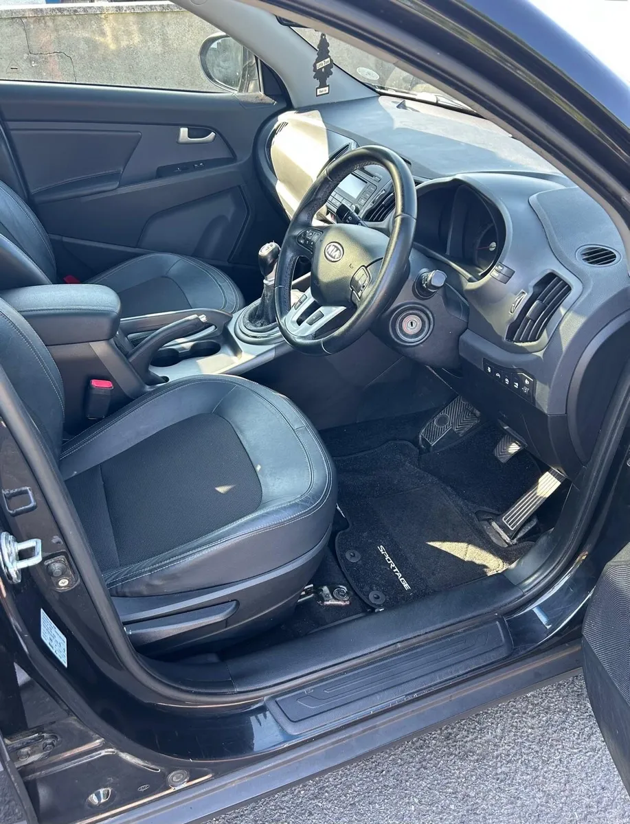 Kia Sportage 2012 - Image 3