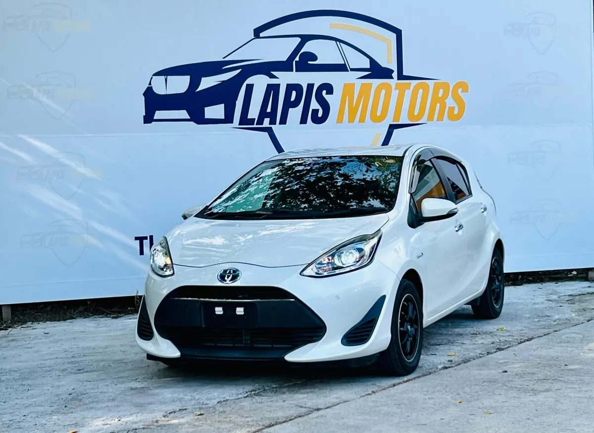 Toyota Aqua 2018 petrol hybrid low miles - Image 2
