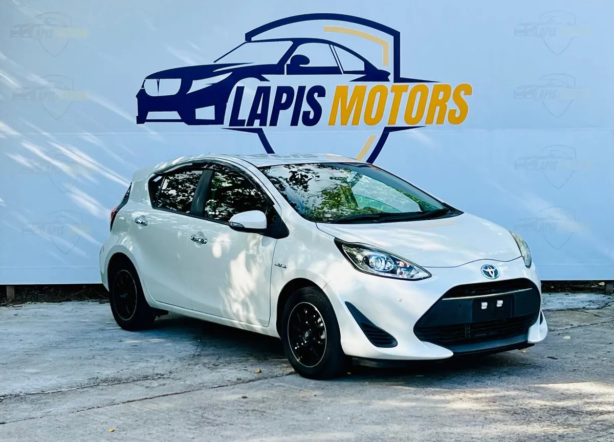 Toyota Aqua 2018 petrol hybrid low miles - Image 3