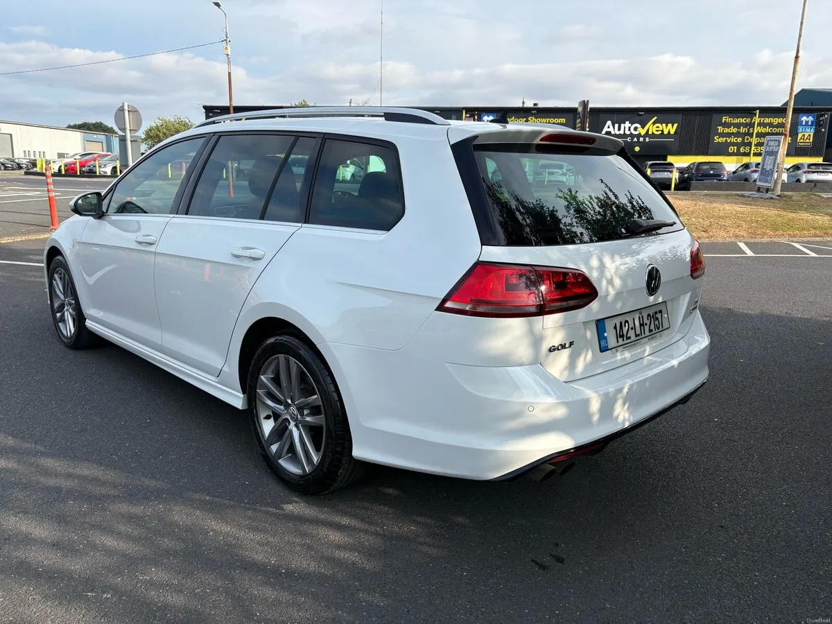 VW Golf R line Automatic - Image 4