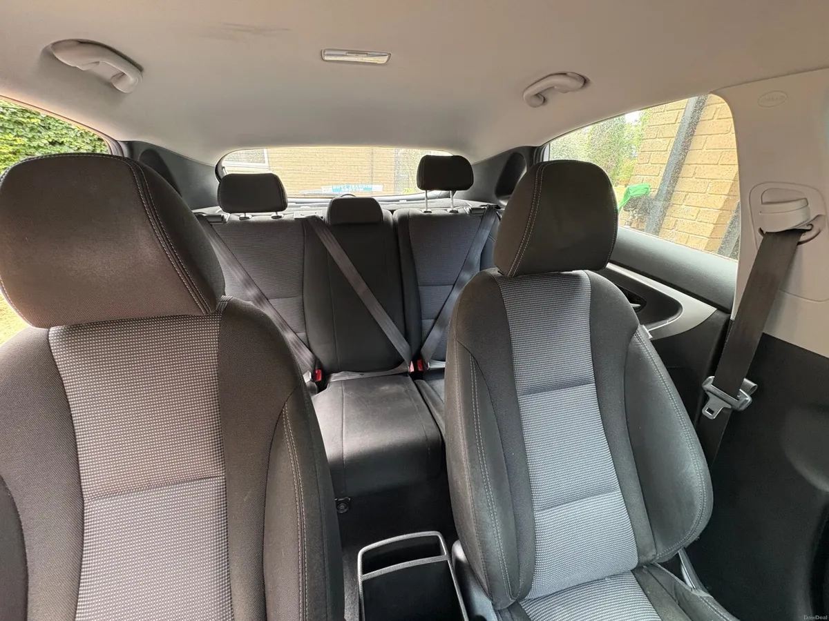 Hyundai i30 2015 - Image 5