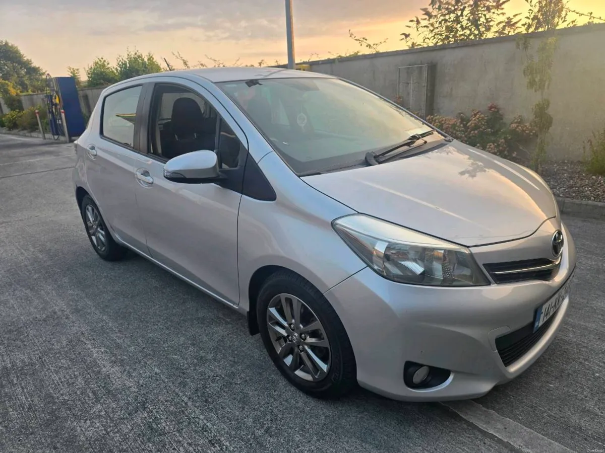 Toyota Yaris 1.3 VVTI ICON - Image 1