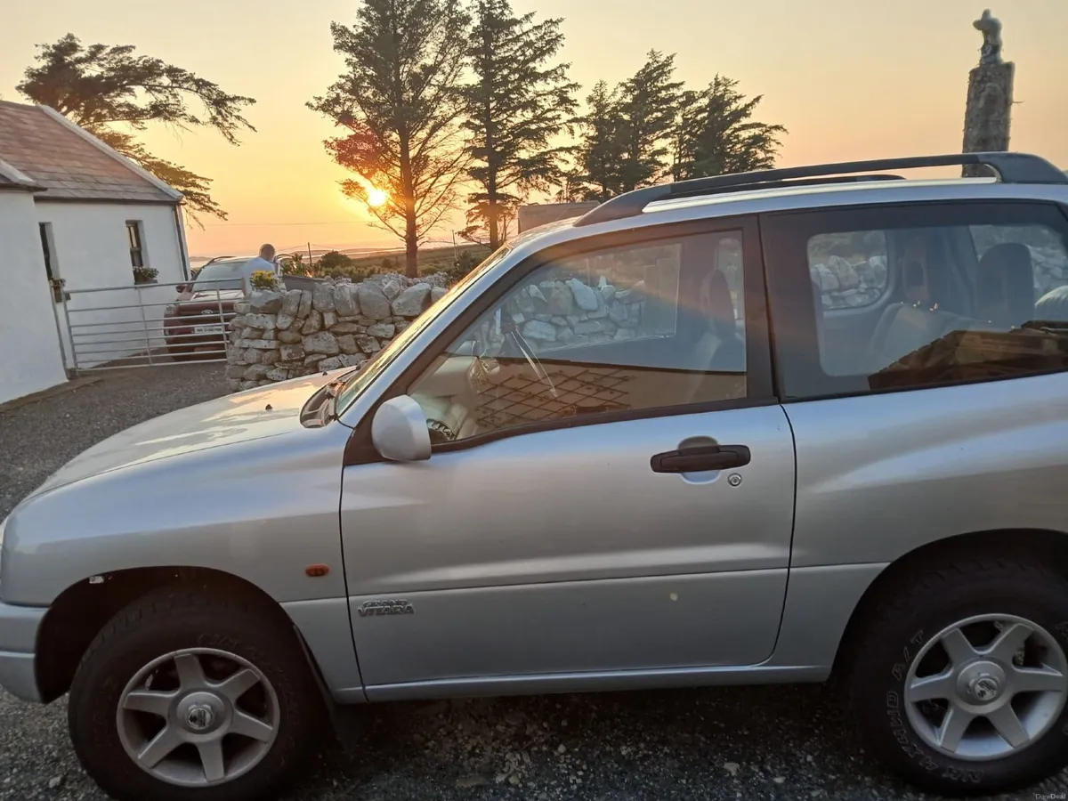 Suzuki Grand Vitara 2005 - Image 1