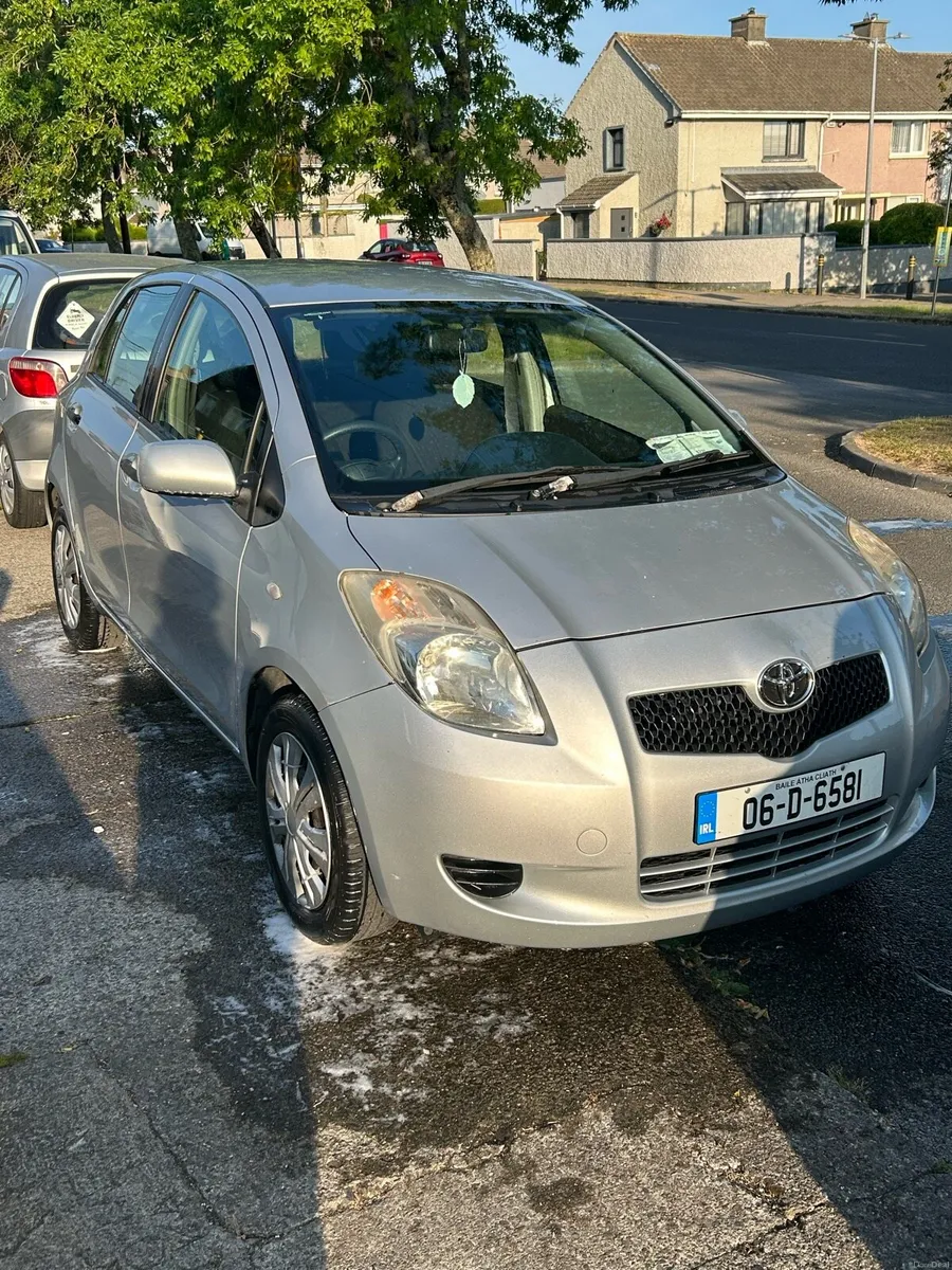 06 Toyota Yaris 1L - Image 1