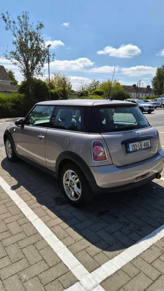 Mini One, Baker Street - Image 4
