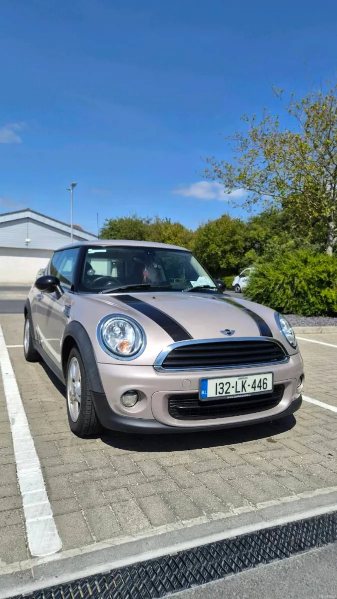 Mini One, Baker Street - Image 1