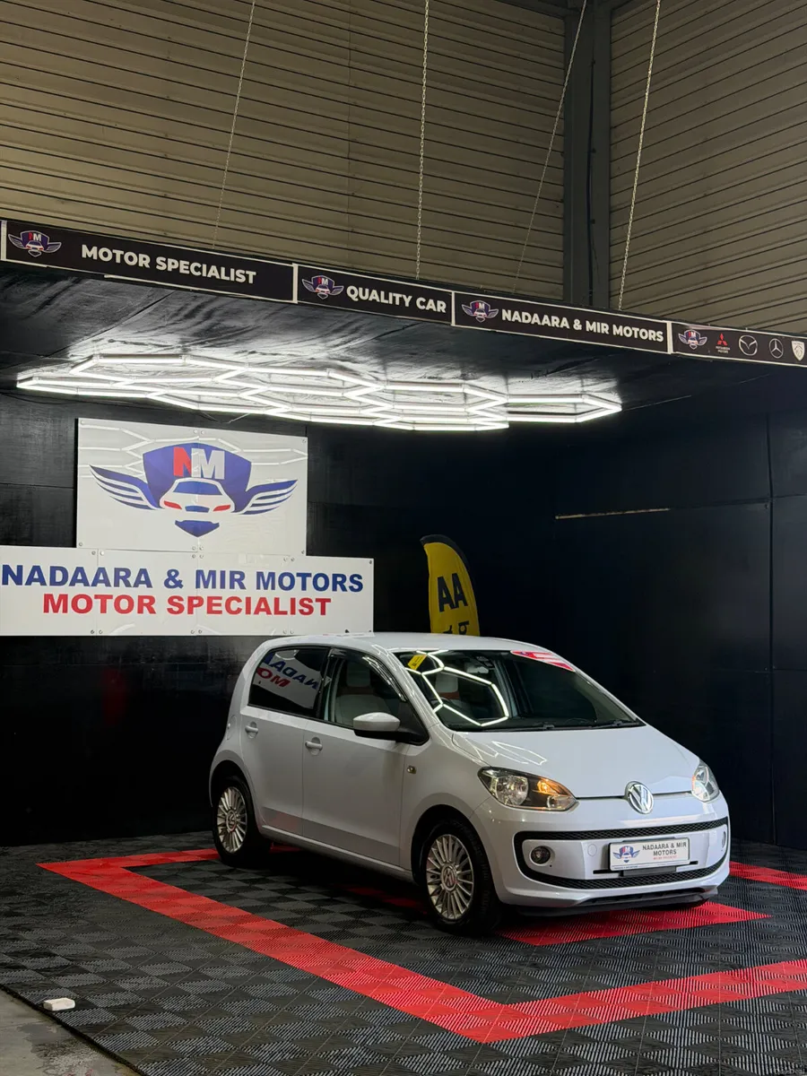 2013 Volkswagen up! Automatic - Image 5
