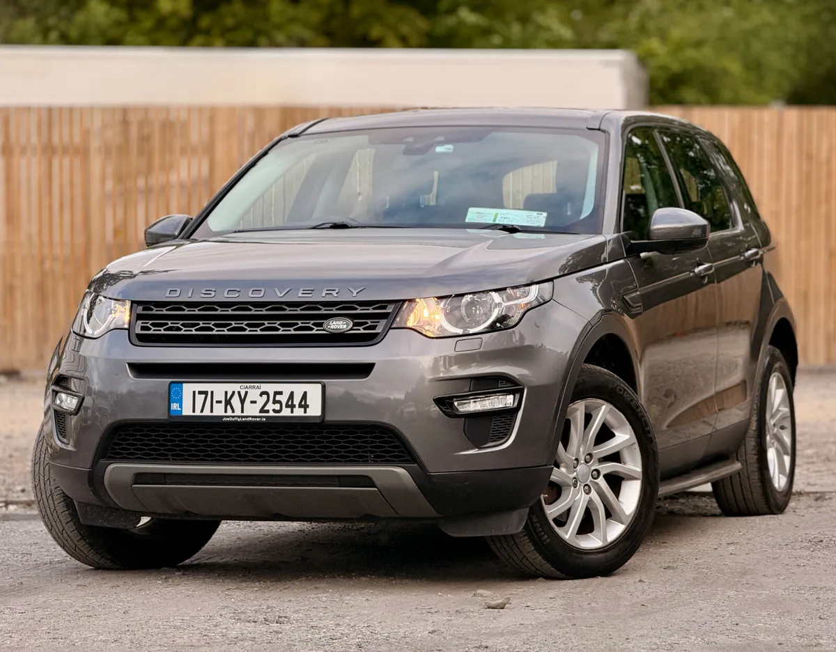 Land Rover Discovery Sport 2017 - Image 1