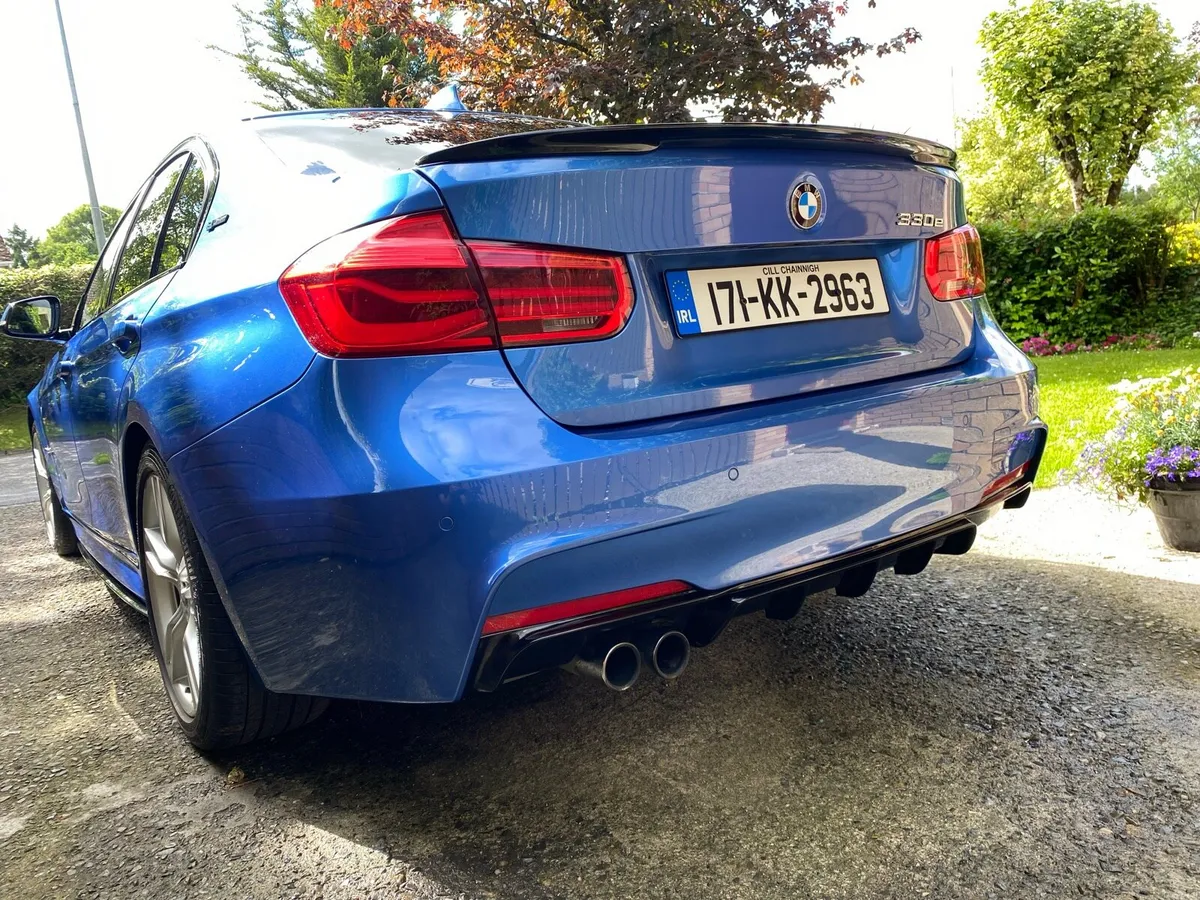 BMW 3 series 330e Msport - Image 4