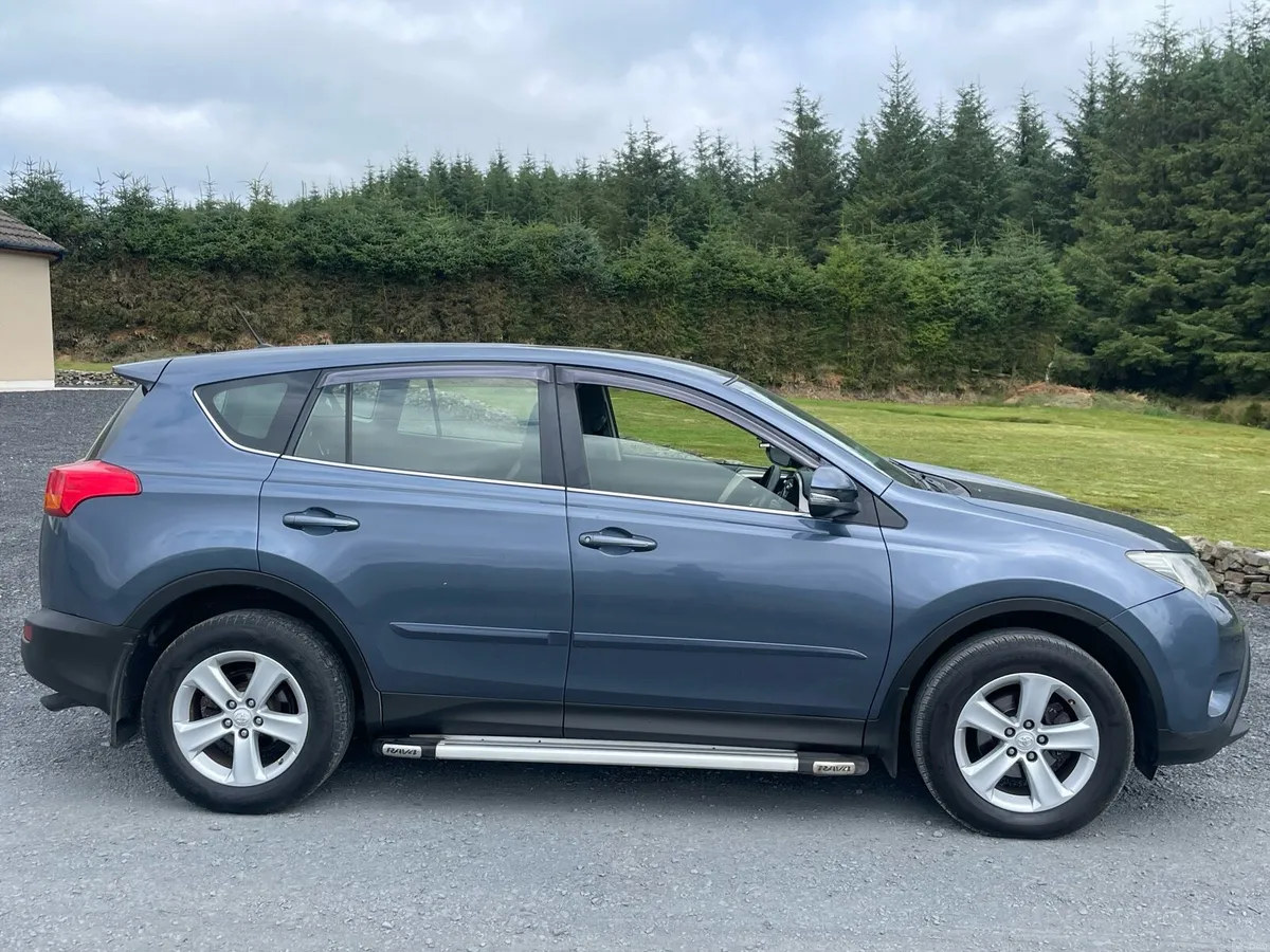 2013 Toyota Rav 4 - Image 2