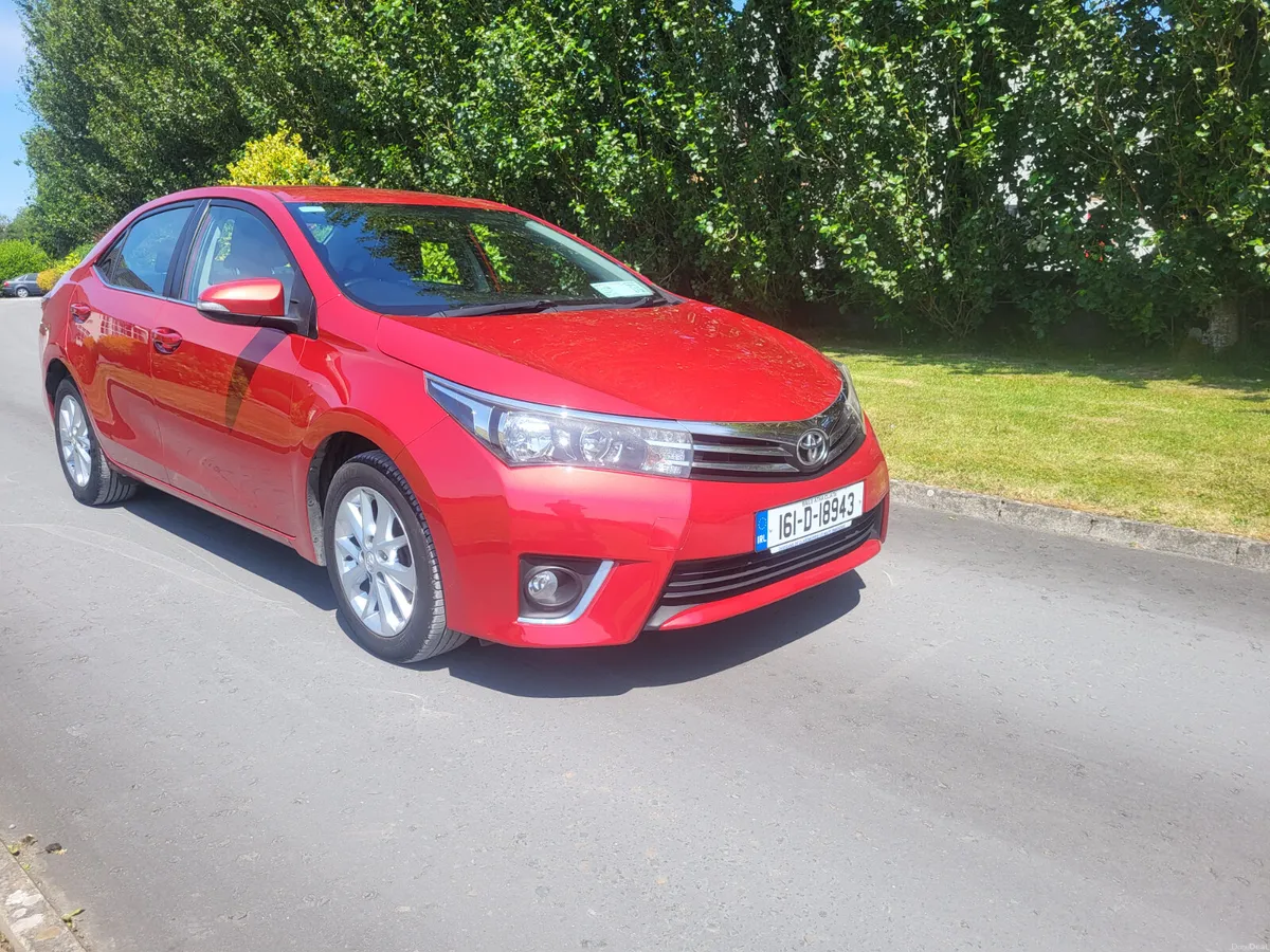 Toyota Corolla   petrol 1.3   2016 - Image 6