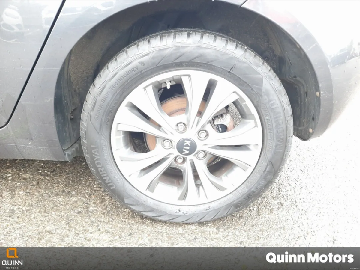 Kia Venga 1.4 ELITE DIESEL 5DR - Image 6