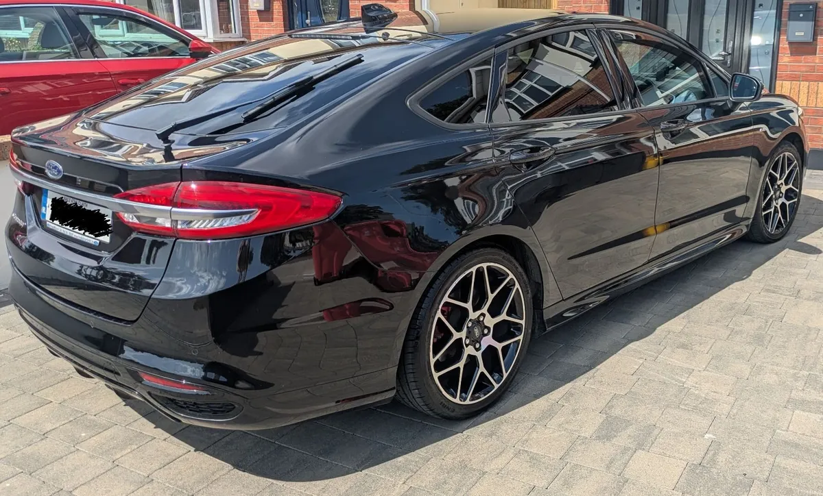 Ford Mondeo 2021 - Image 3