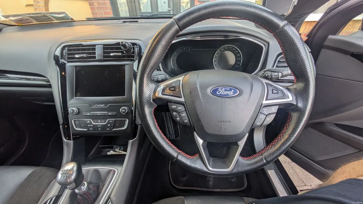 Ford Mondeo 2021 - Image 5