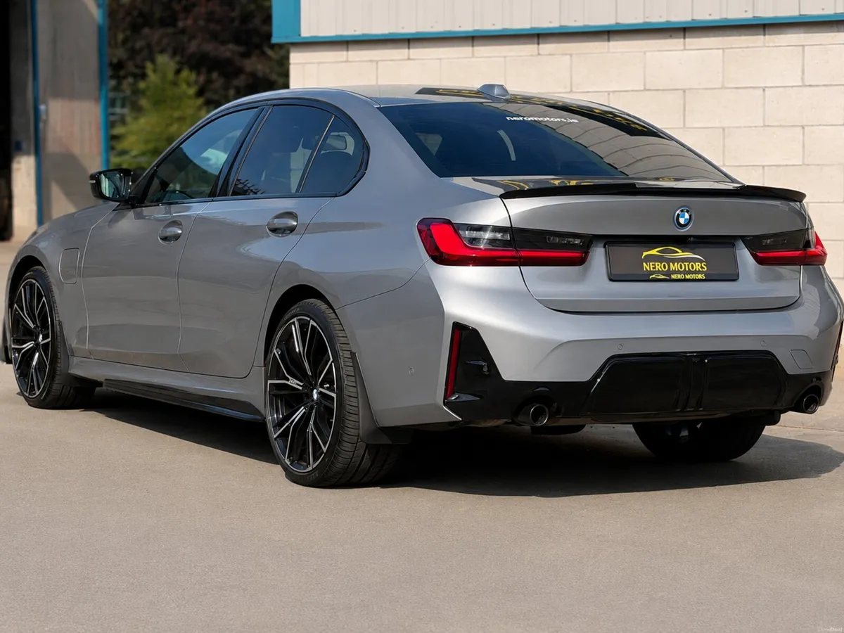 2022 BMW 330E MSPORT LCI MODEL - Image 6