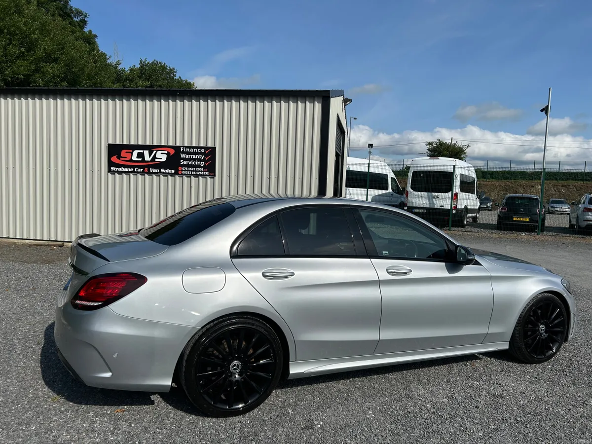 MERCEDES BENZ C220D AMG LINE NIGHT ED. PREMIUM - Image 6
