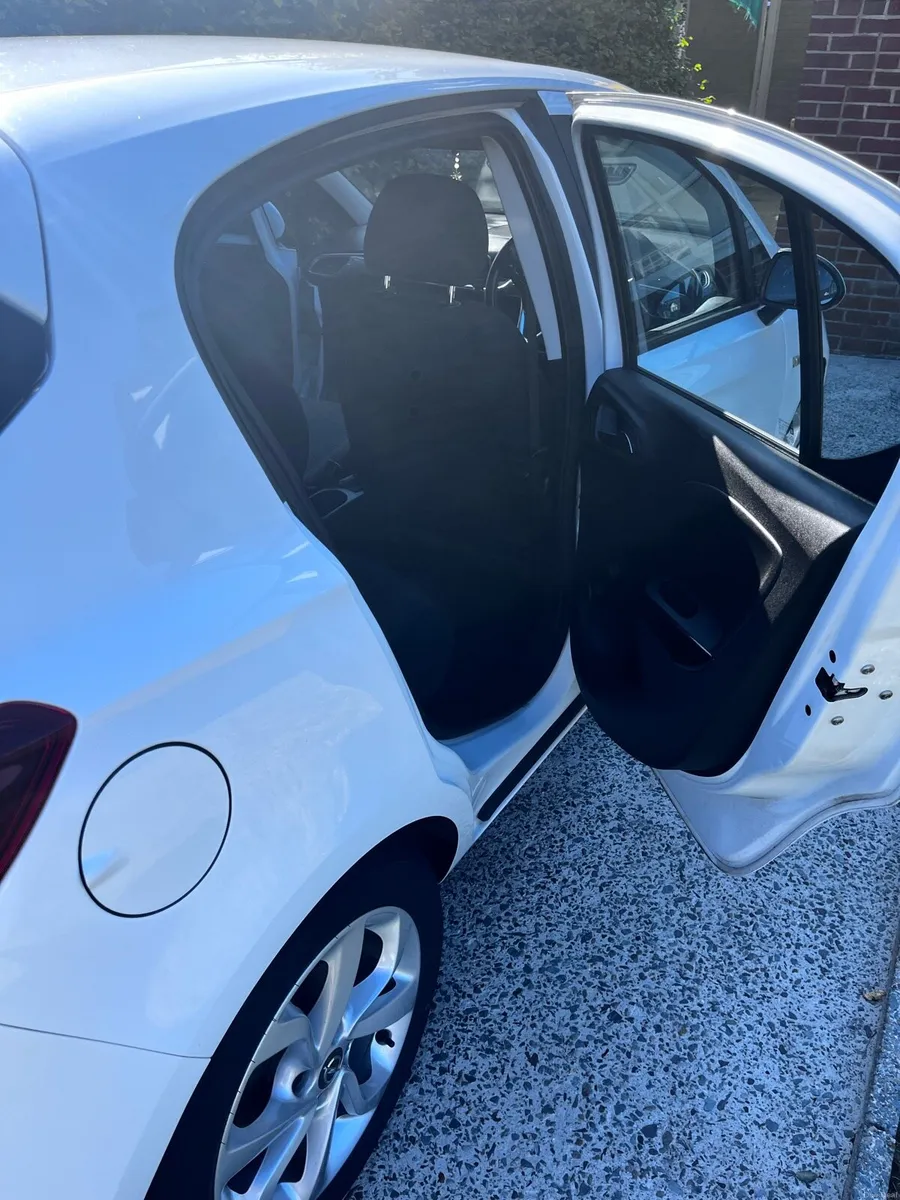 Quick Sale- Opel Corsa 1.4 Petrol - Image 5