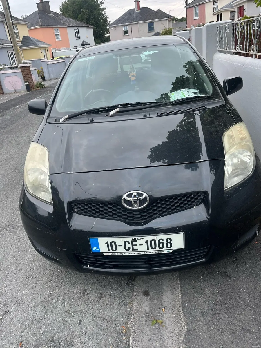 Toyota Yaris - Image 2