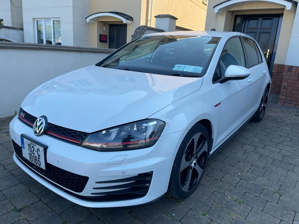 Golf GTI 32km - Image 1