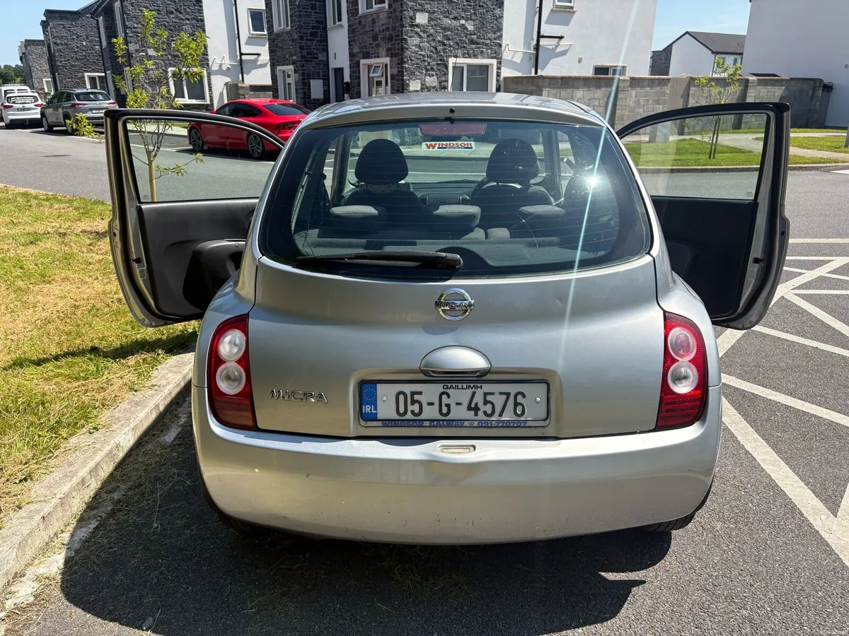 2005 Nissan Micra - Image 2