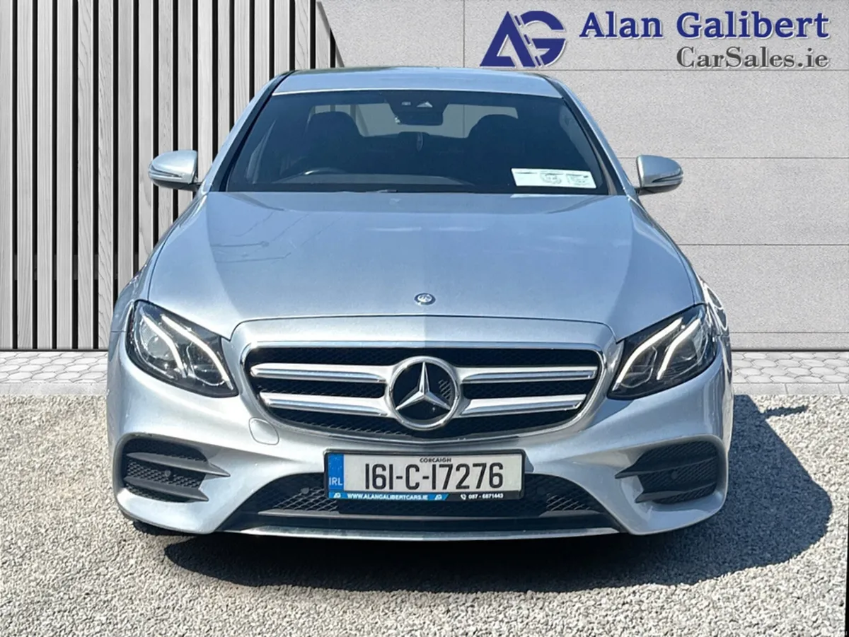 Mercedes-Benz E-Class E220D AMG LINE  Auto - Image 4