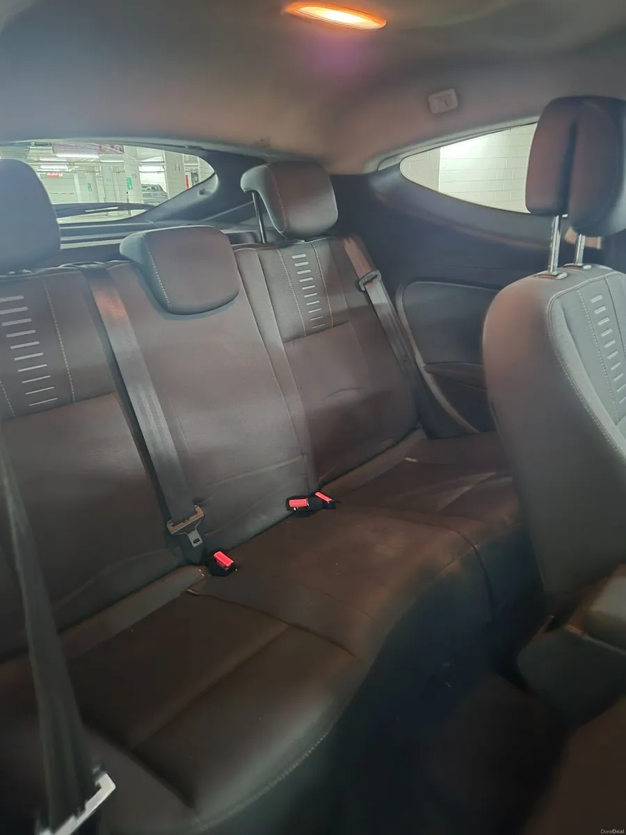 Renault Megane 2010 - Image 6