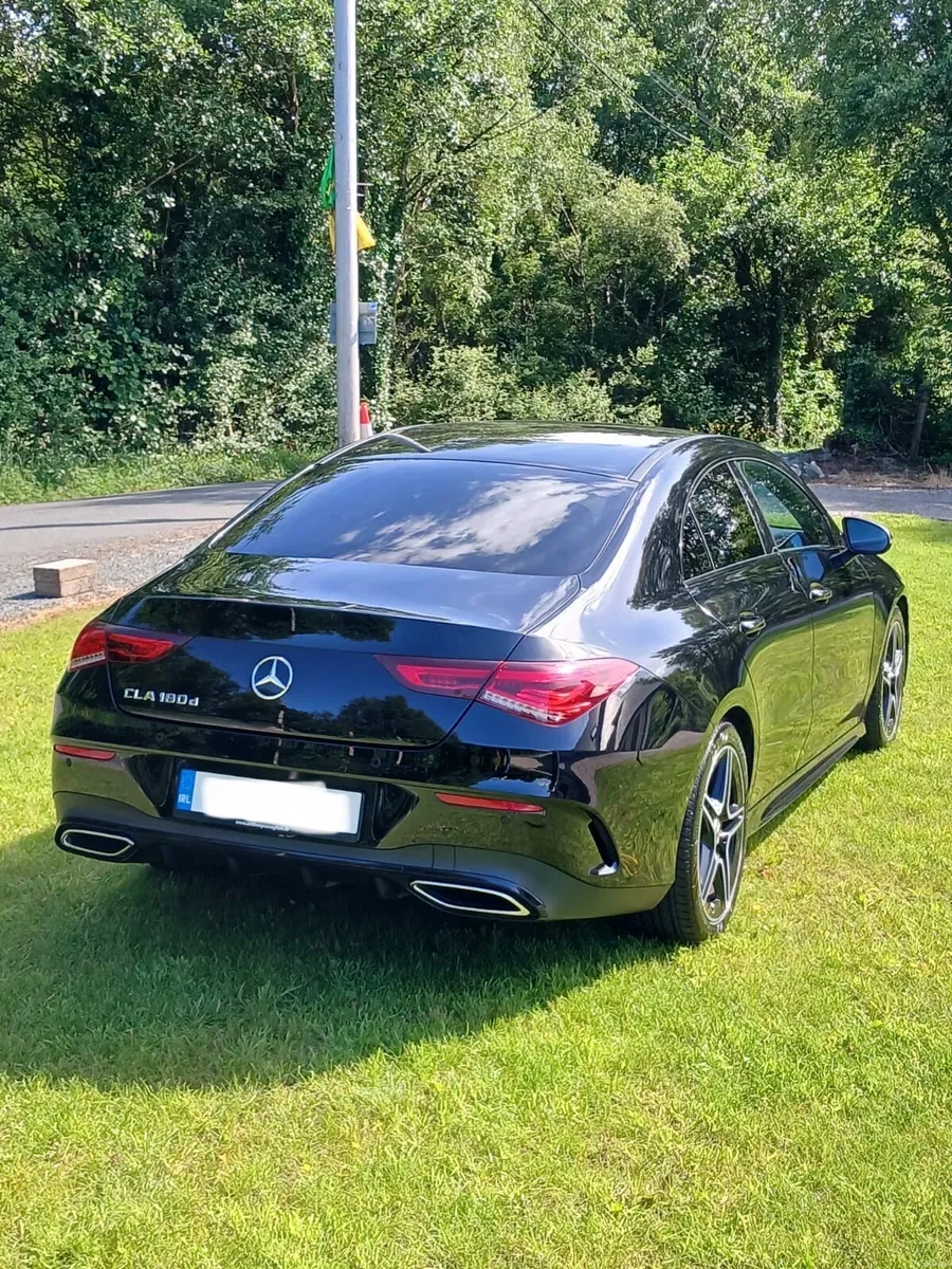 Mercedes - Benz CLA 180d Saloon - Image 5