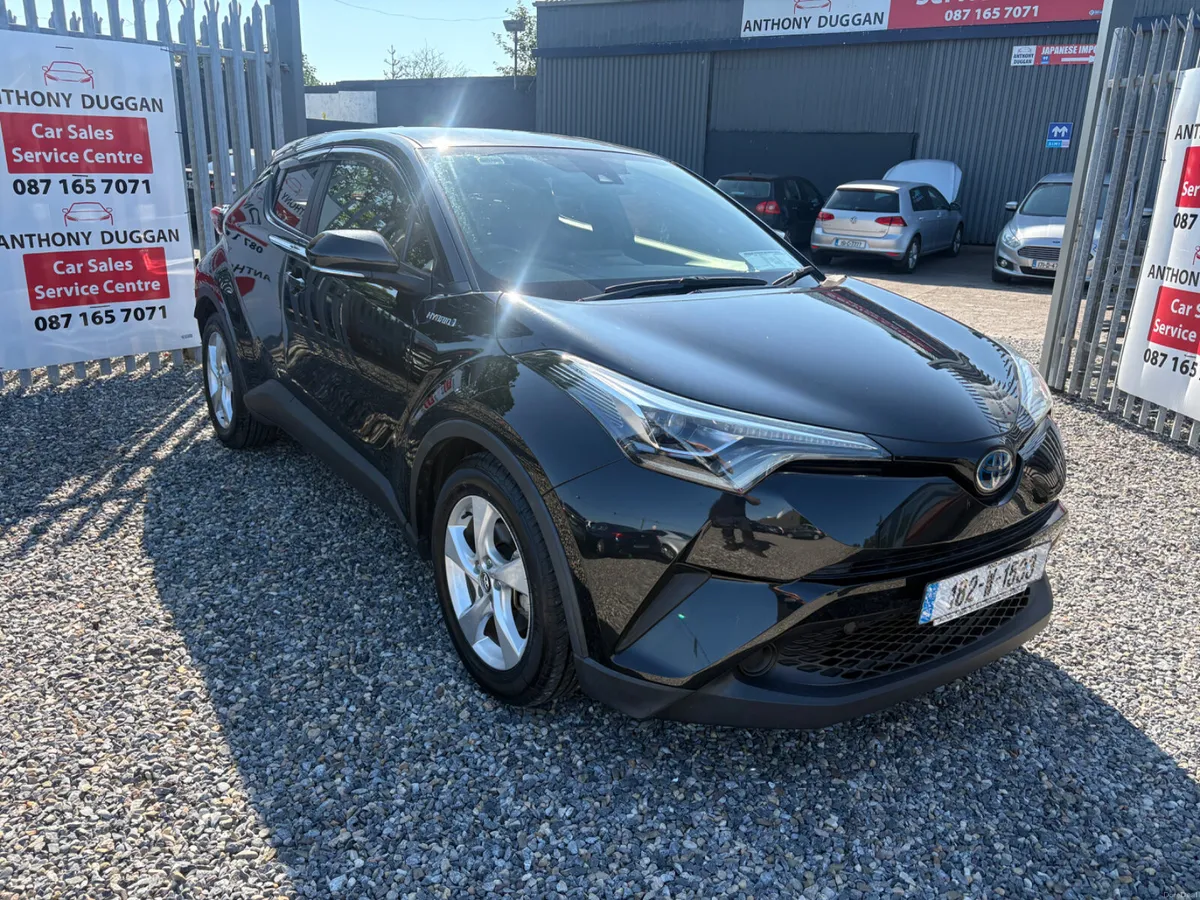 182 Toyota C-HR Luna - Image 1