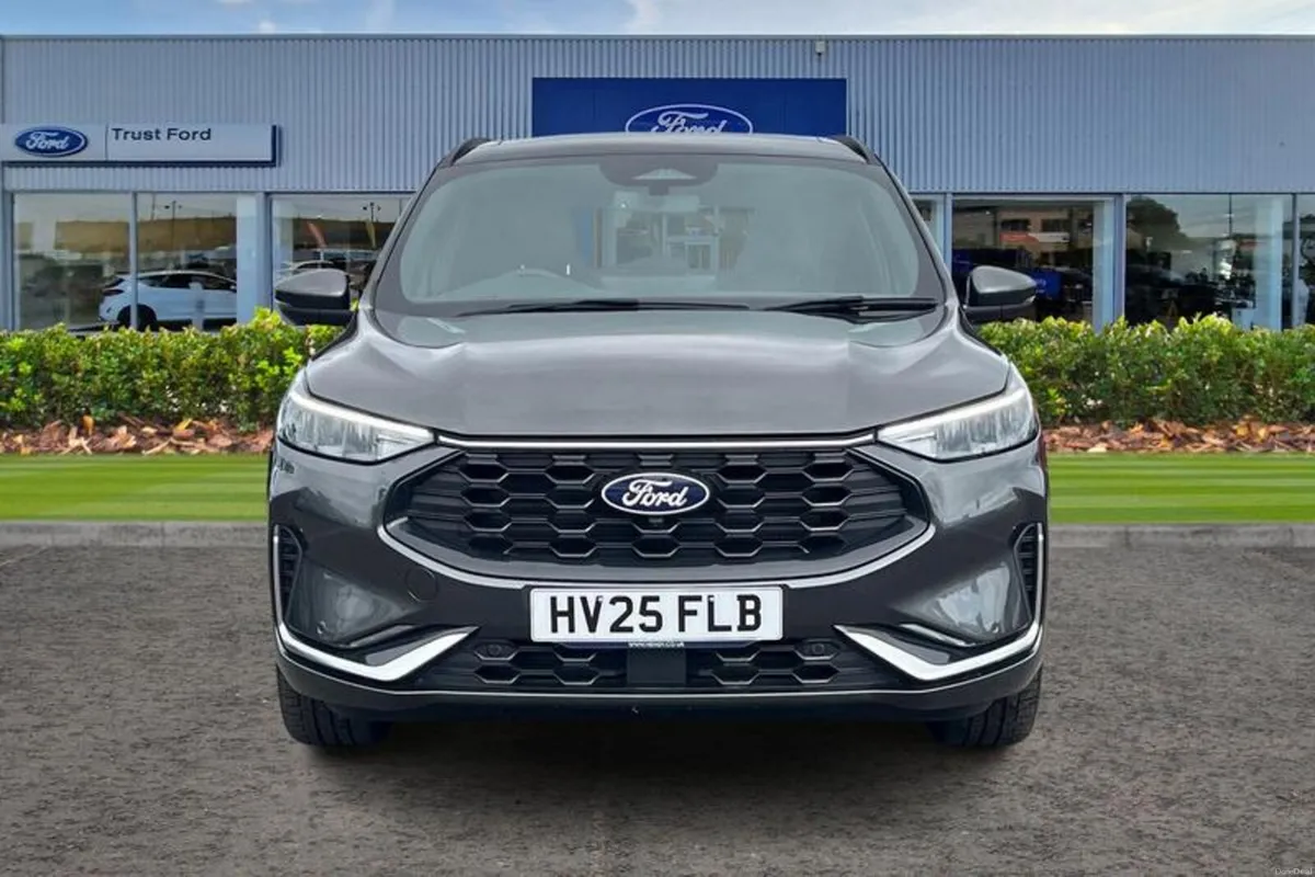 Ford Kuga 1.5 EcoBoost ST-Line X 5dr - PAN ROOF, H - Image 6