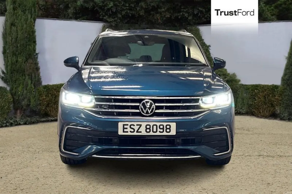 Volkswagen Tiguan 2.0 TDI R-Line 5dr DSG - Image 6