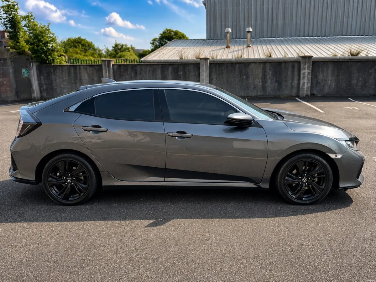 Honda Civic Sedan - Image 4