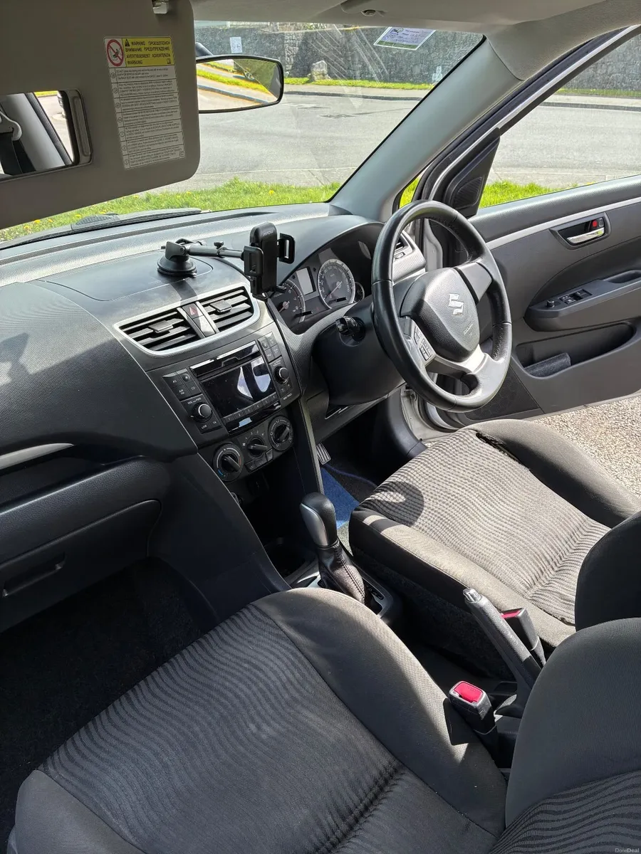 Suzuki Swift 2011 - Image 3
