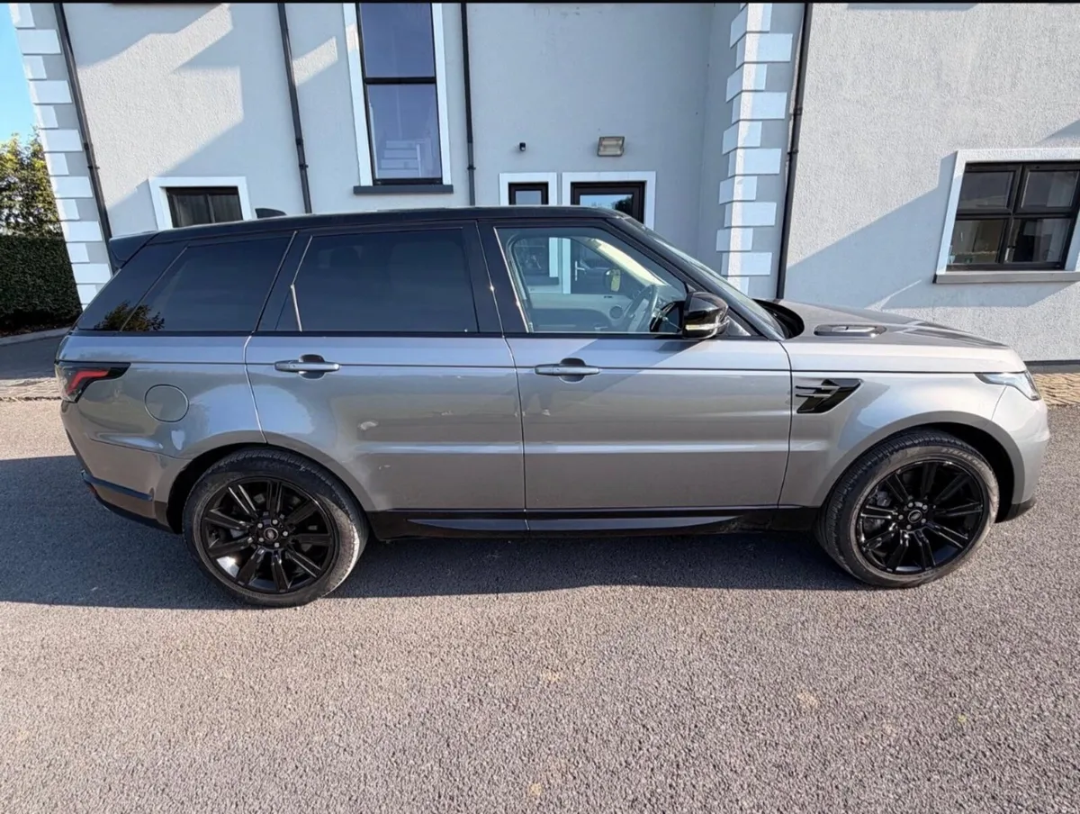 Land Rover Range Rover Sport 2021 - Image 2