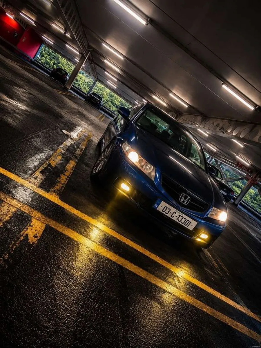 2003 Honda Accord - Image 4