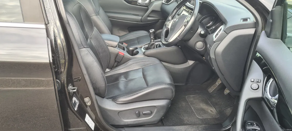 Nissan Qashqai 2017 1.5 DSL - Image 6