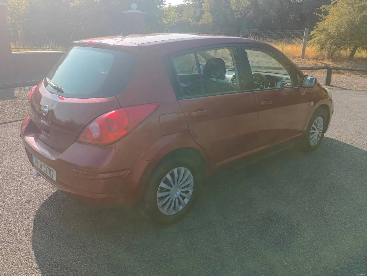 Nissan Tiida - Image 5