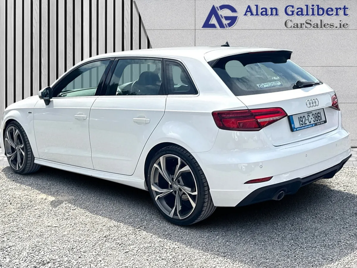 Audi A3 SPORTBACK 1.0 TFSI  S LINE - Image 2