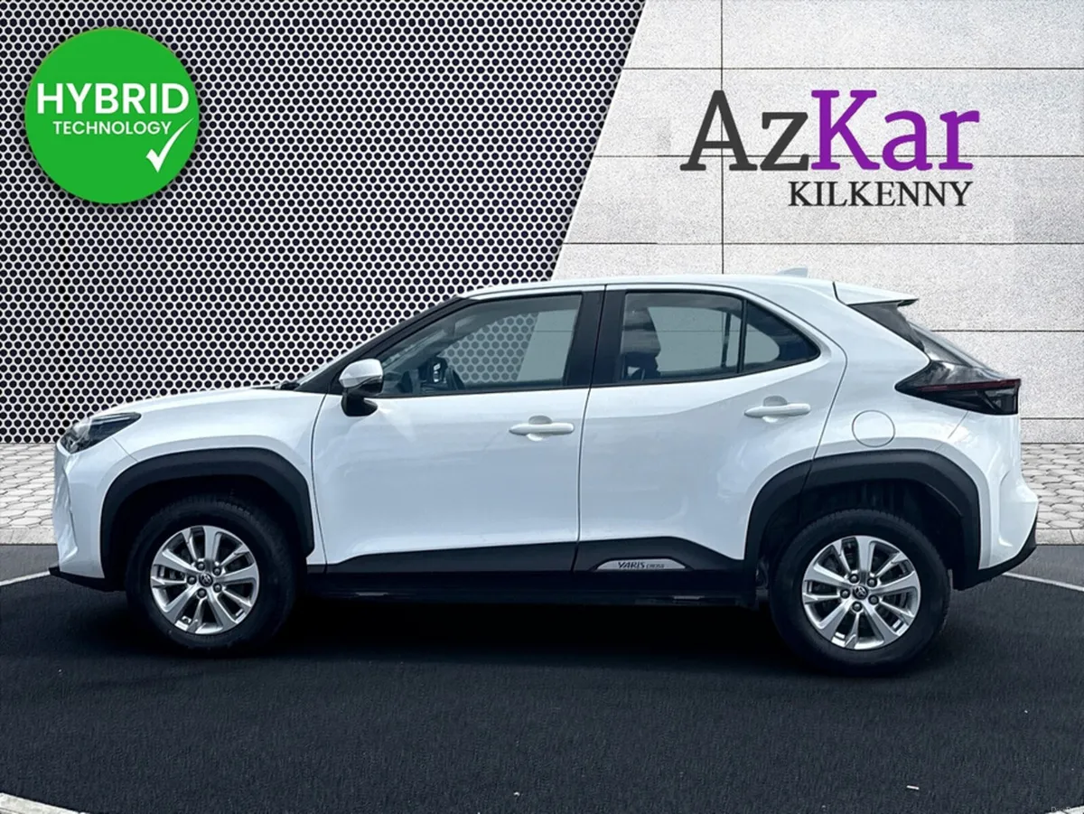 Toyota Yaris Cross 2023 ICON HYBRID 1.5L AUTOMATIC - Image 5
