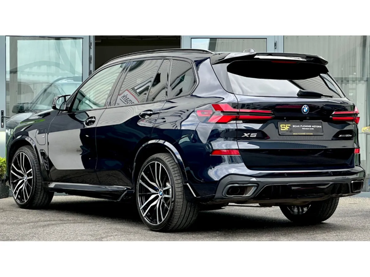 BMW X5 XDRIVE50E M SPORT AUTO - Image 3
