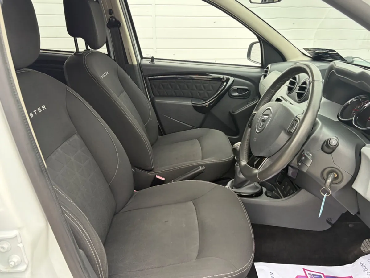 Dacia Duster SIGNATURE 1.5 DCI 110 - Image 6