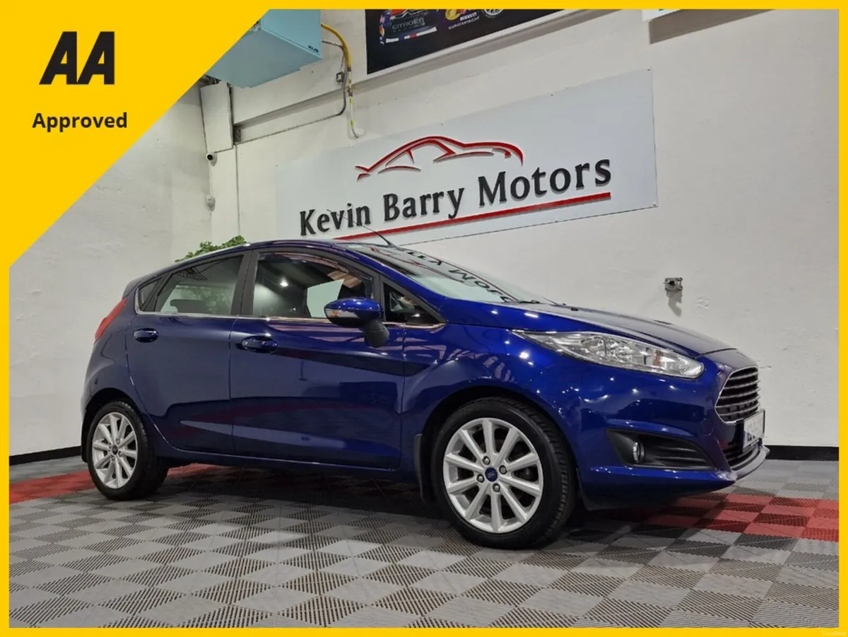 Ford Fiesta 1.25 TITANIUM 5 SPEED MANUAL **ORIGINA - Image 1