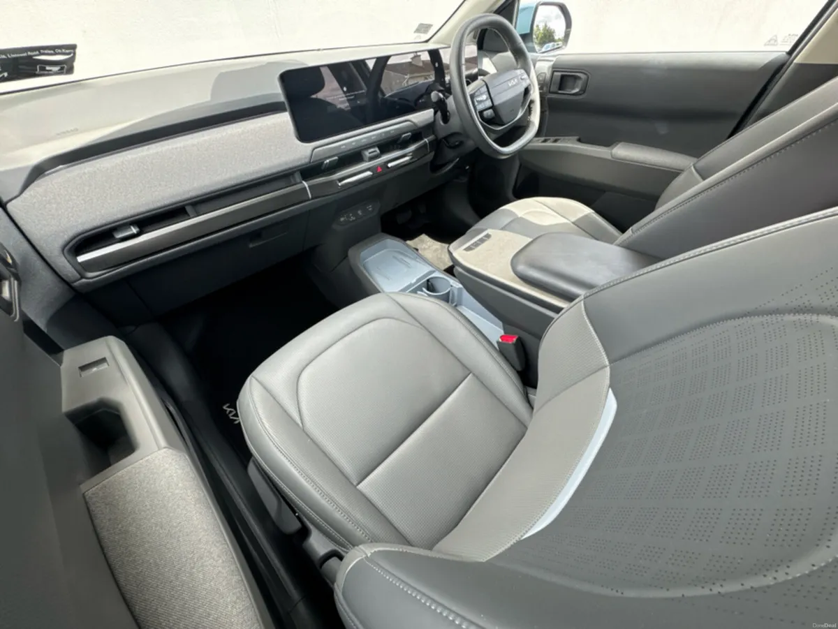 Kia EV3 EARTH K3 LONG RANGE - Image 4