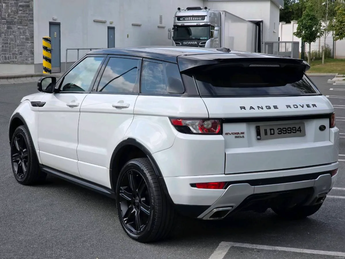 11 RANGE ROVER EVOQUE AUTO SD4 - Image 3