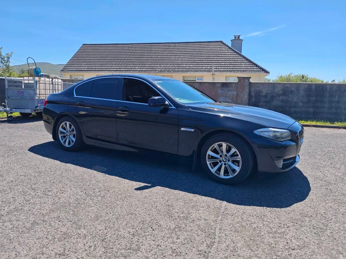 BMW 5 Series 2012 - Image 1
