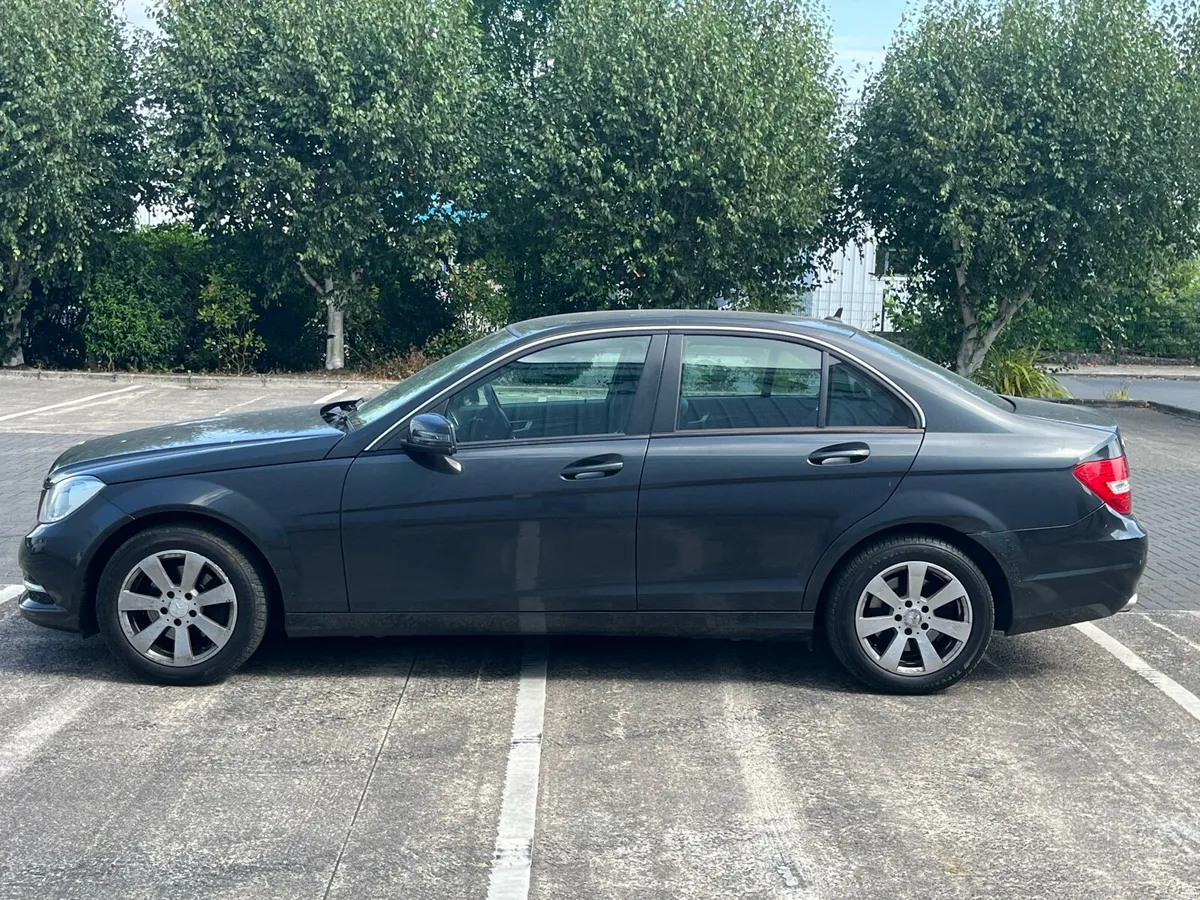 2013 Merc C220, ONLY 190k km - Image 2